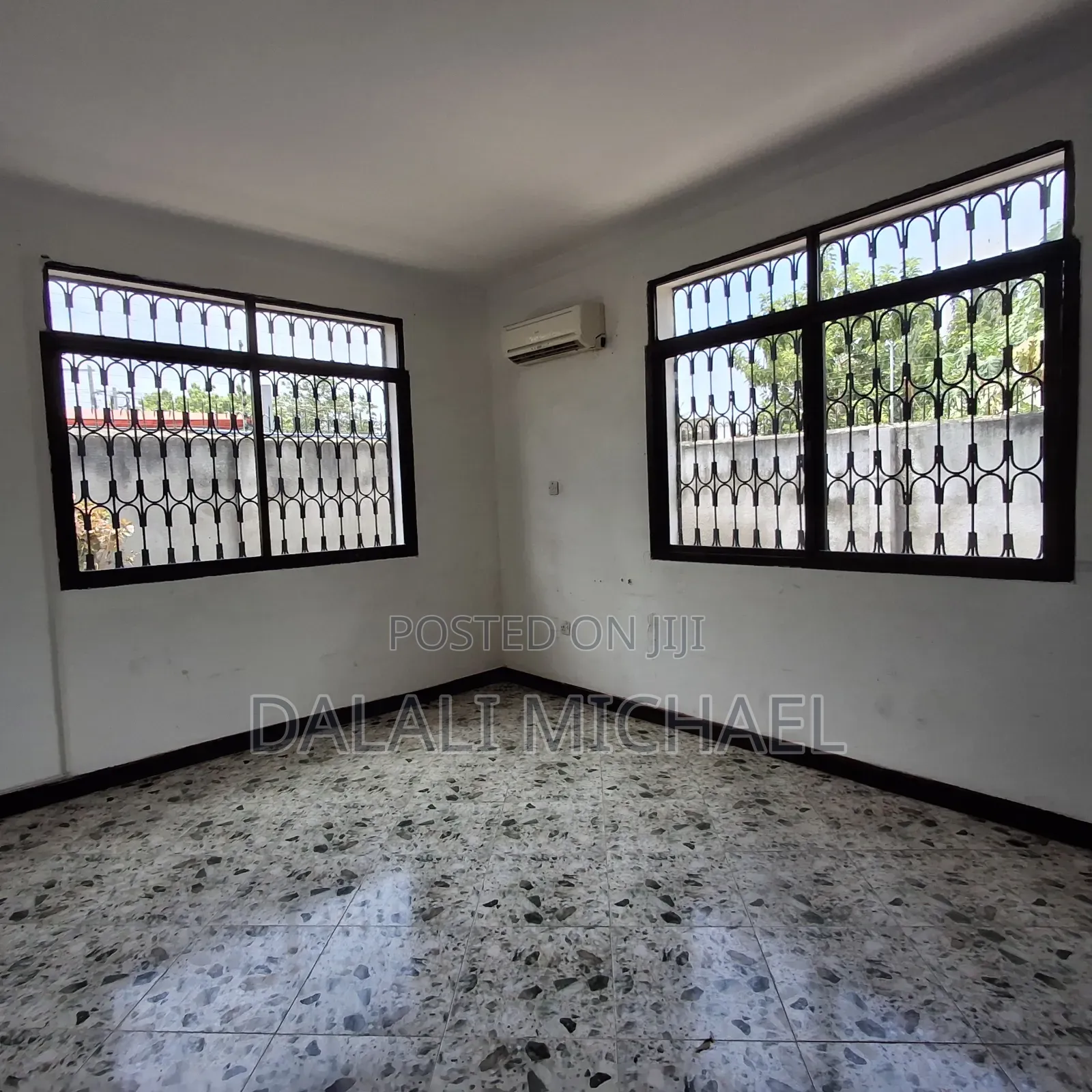5bdrm House in Mikocheni for rent