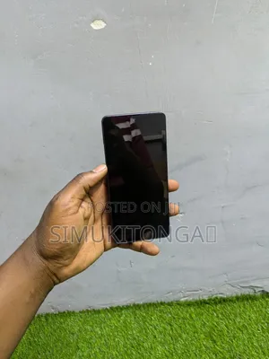 Sharp Aquos Sense6 64 GB Black