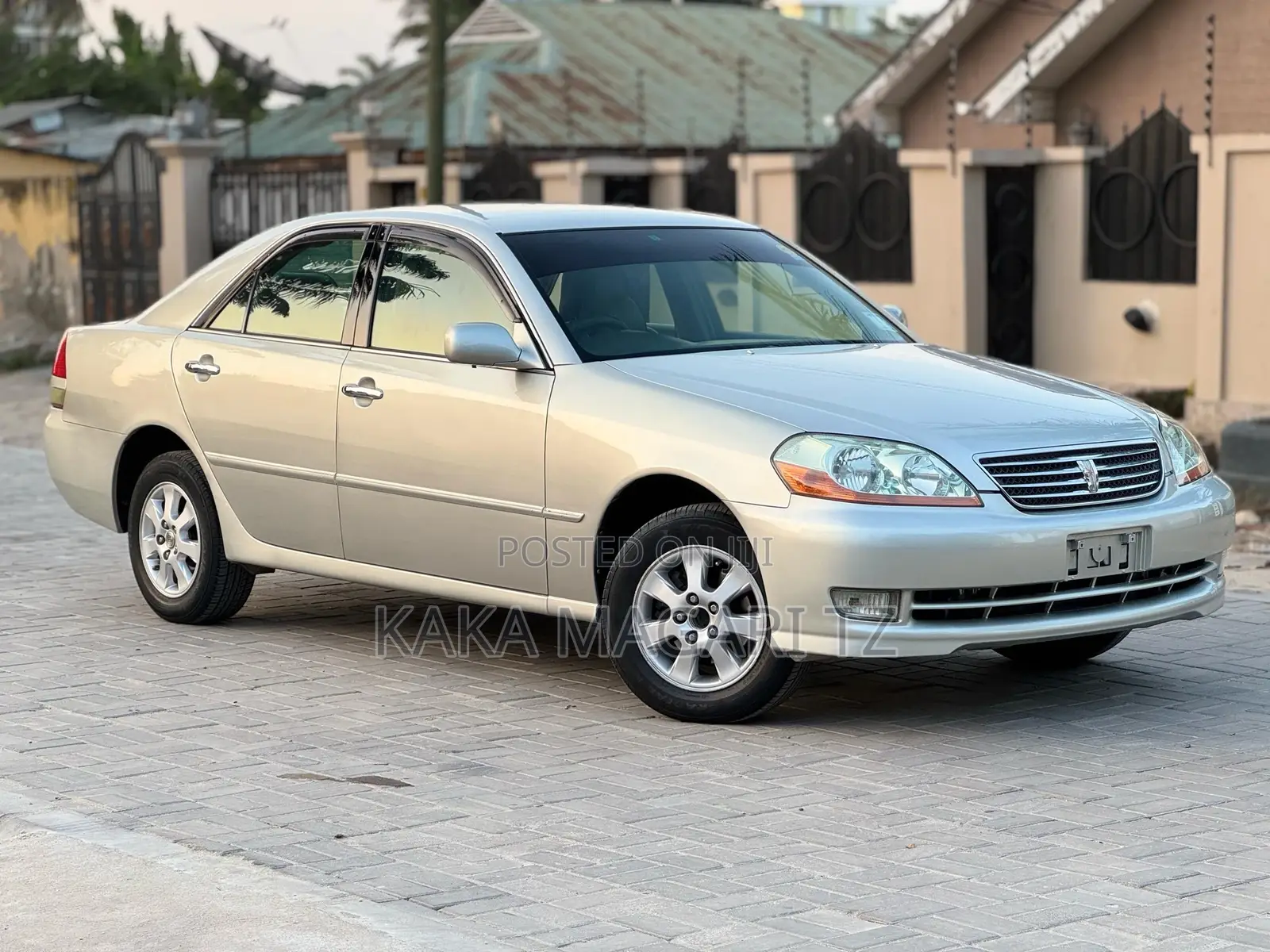 Toyota Mark II 2003 Silver
