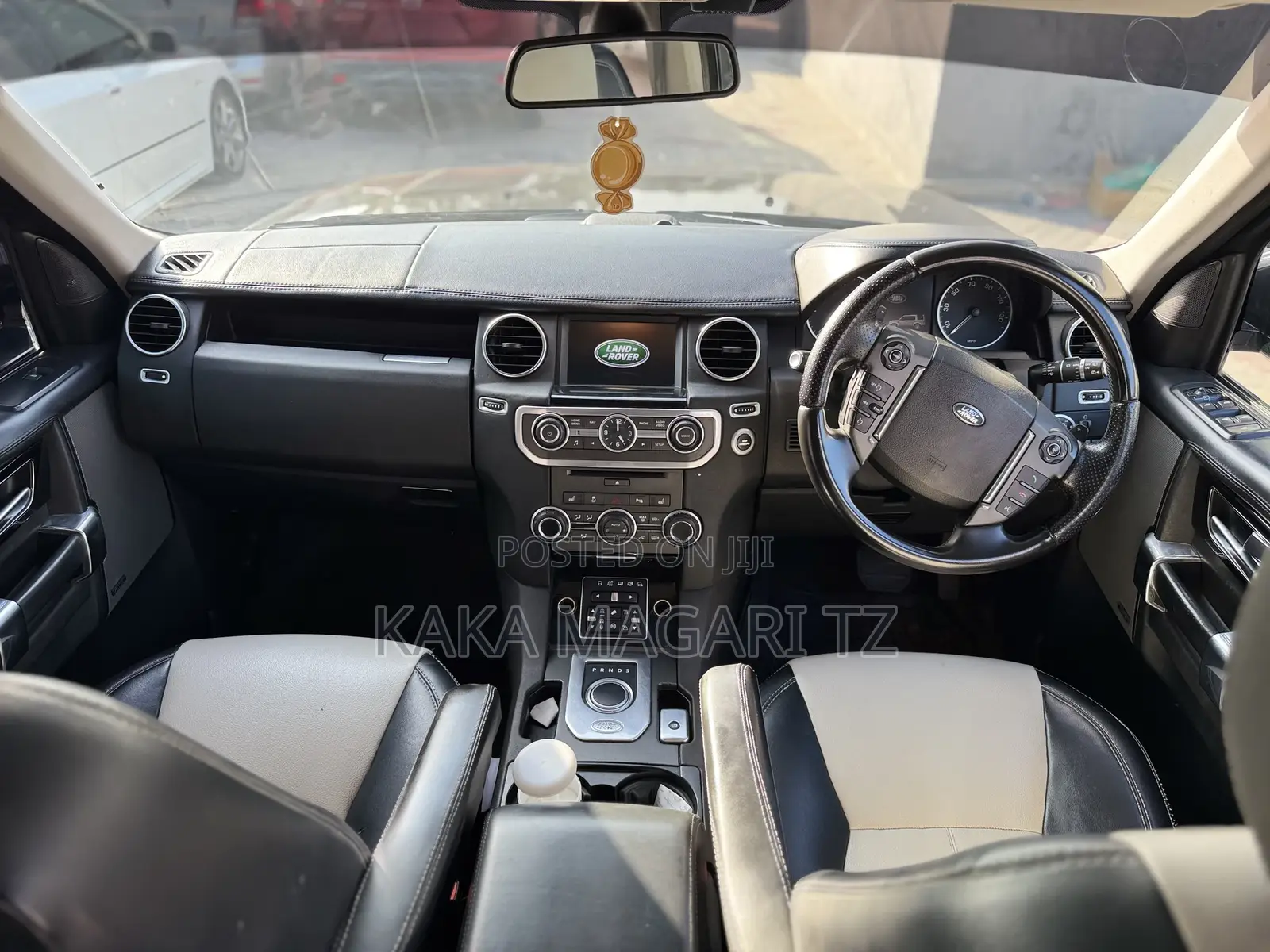 Land Rover Discovery 2014 Black