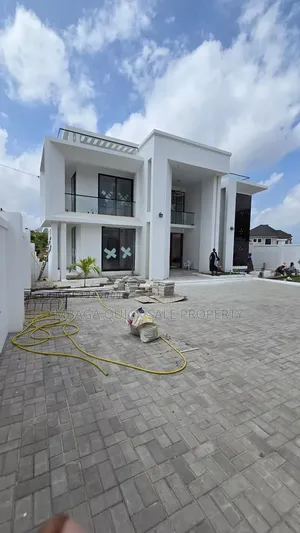 4bdrm House in Goba for sale