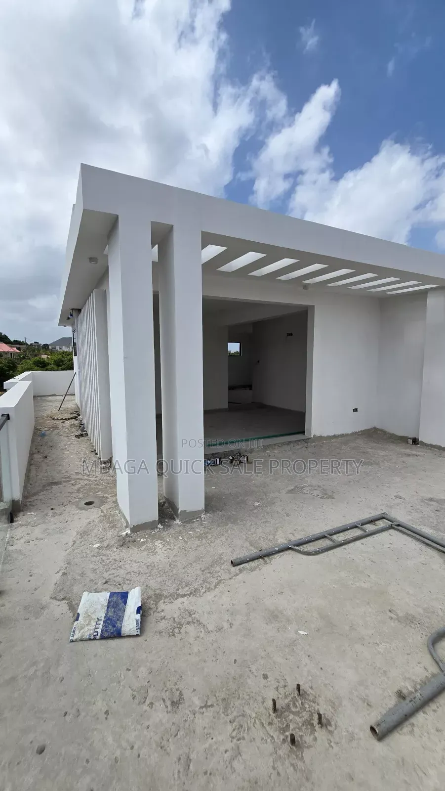 4bdrm House in Goba for sale