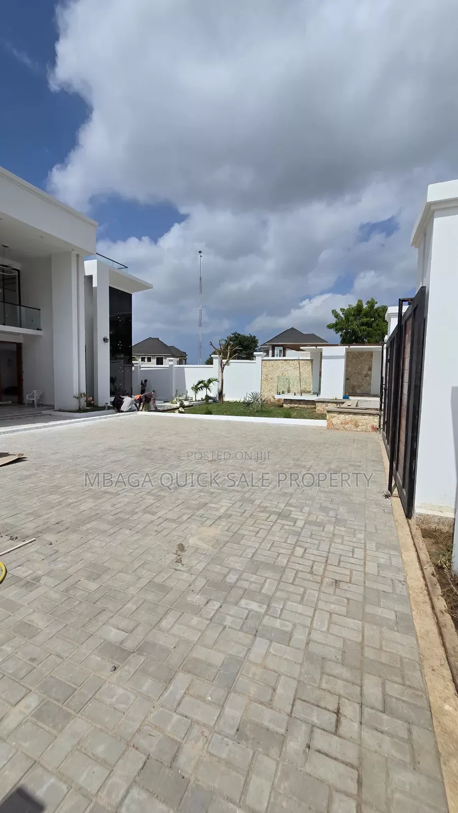 4bdrm House in Goba for sale