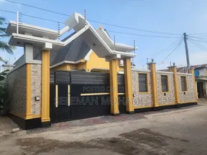 Furnished 4bdrm House in Biriani Real Estate, Charambe for sale