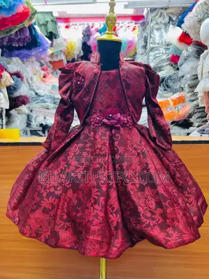 High Quality Gown