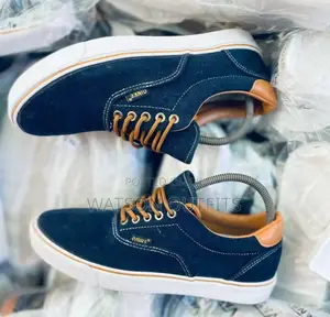 Vans Za Rangi Mbalimbali