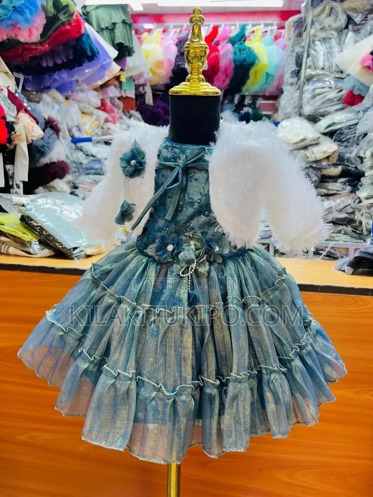Super Dress Gown New
