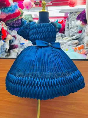 One Sholder Gown Design