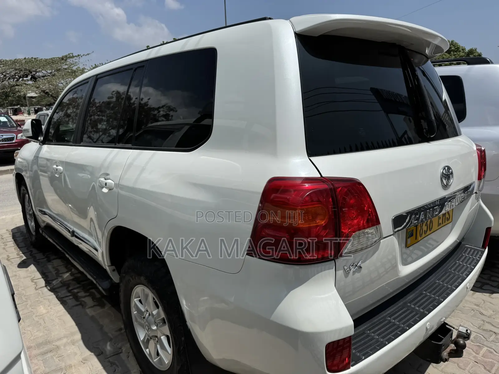 Toyota Land Cruiser 2014 White