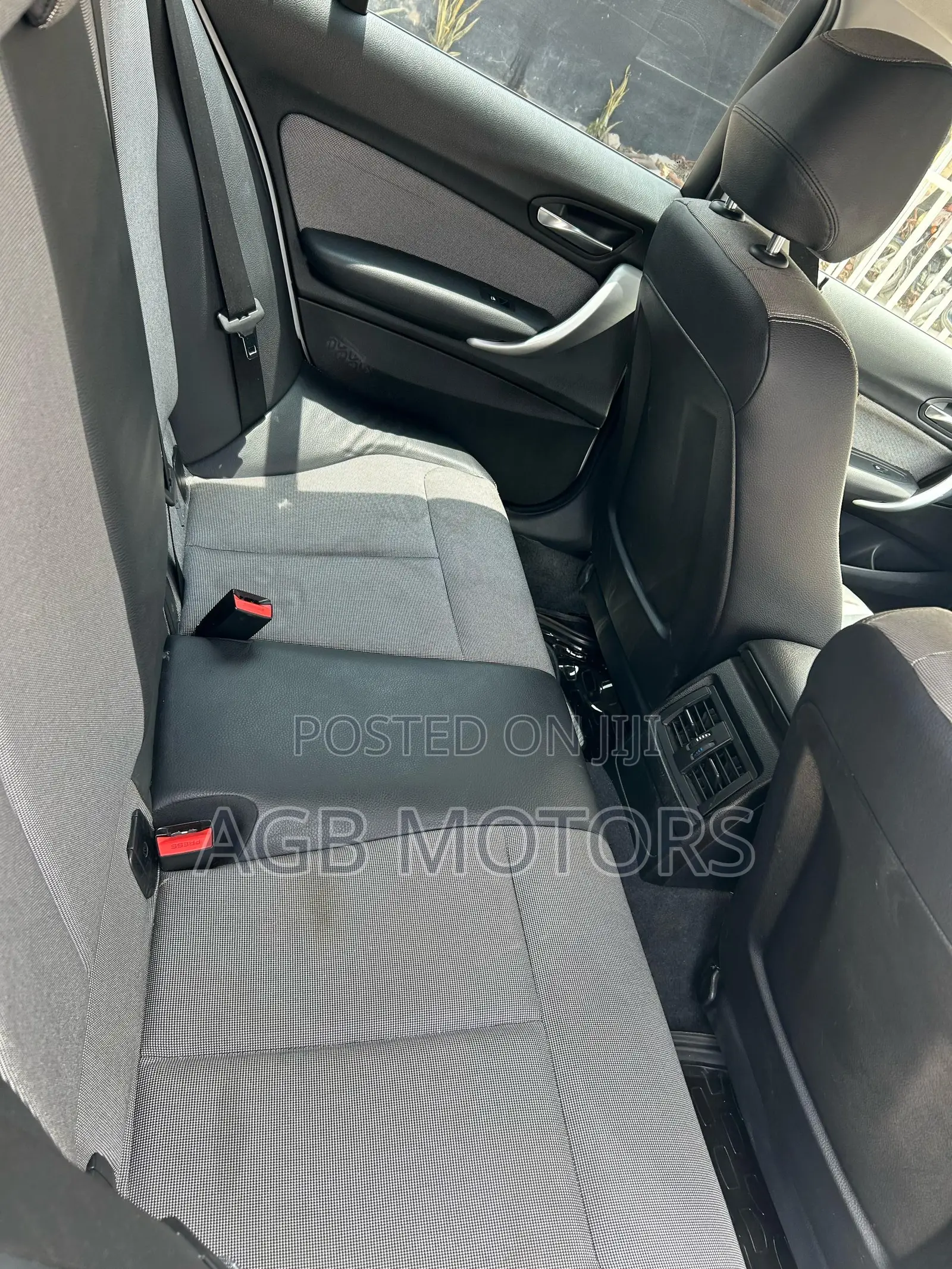 BMW 1 Series 2012 White
