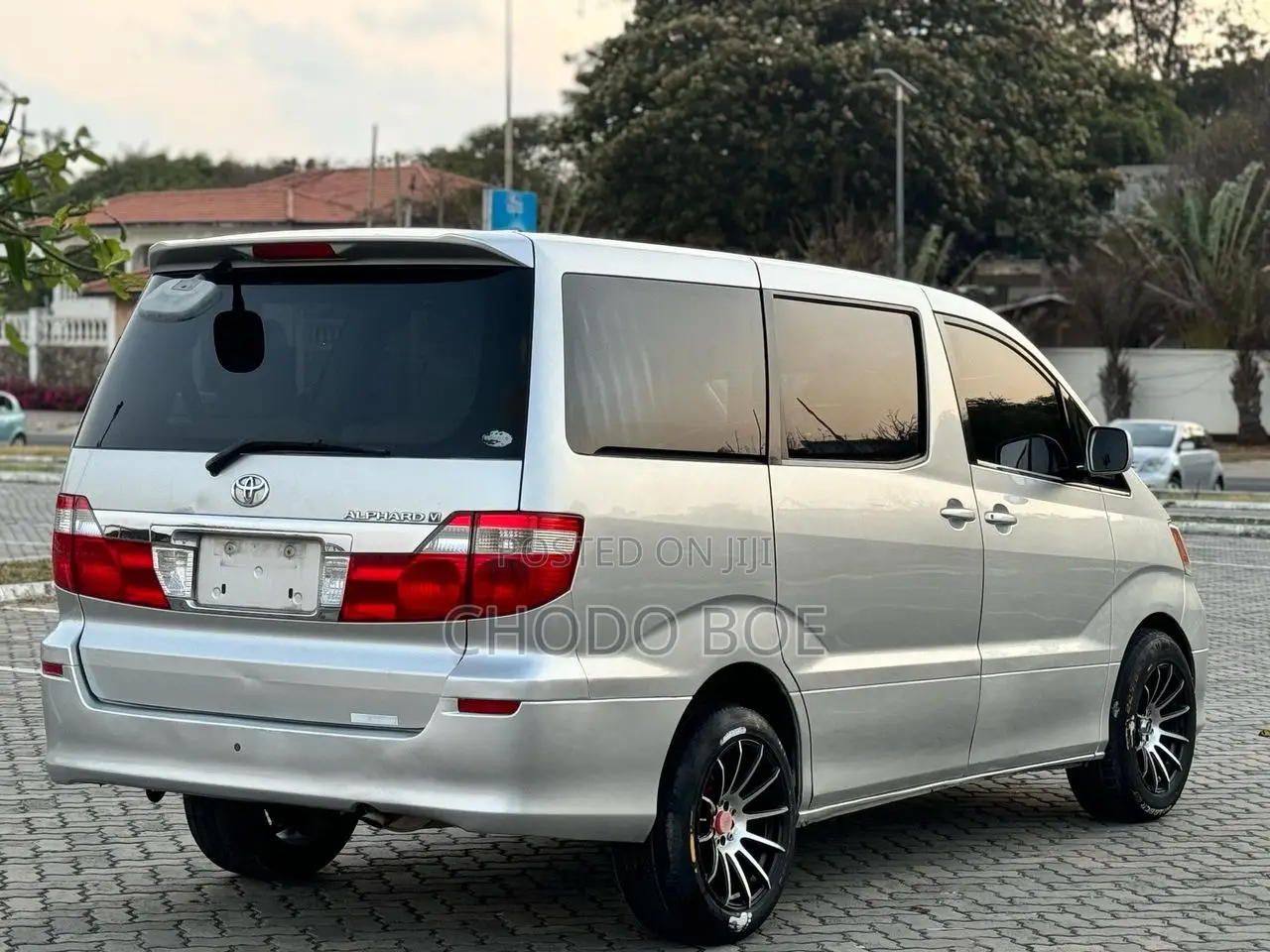 Toyota Alphard 2003 Silver