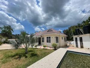 4bdrm House in Kigamboni Mjimwema for sale