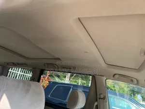 Toyota Alphard 2.4 Petrol AWD 2006 Silver