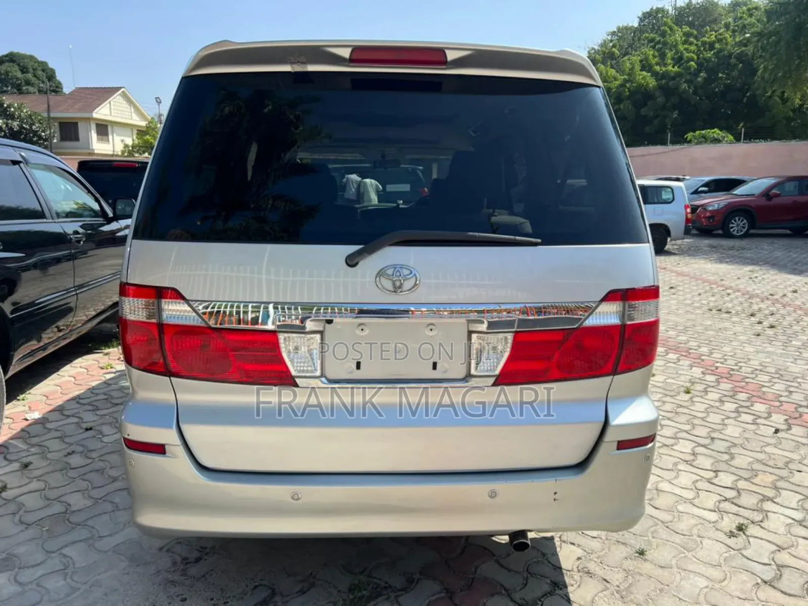 Toyota Alphard 2.4 Petrol AWD 2006 Silver