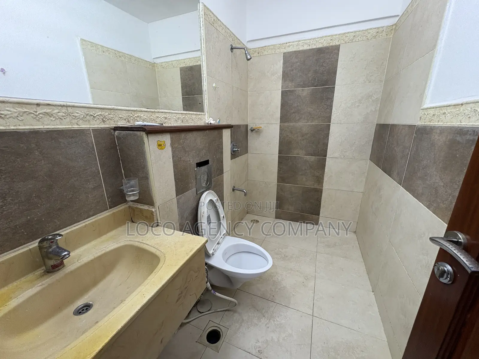 Furnished 3bdrm Apartment in Trusted Real Estate, Upanga West for rent
