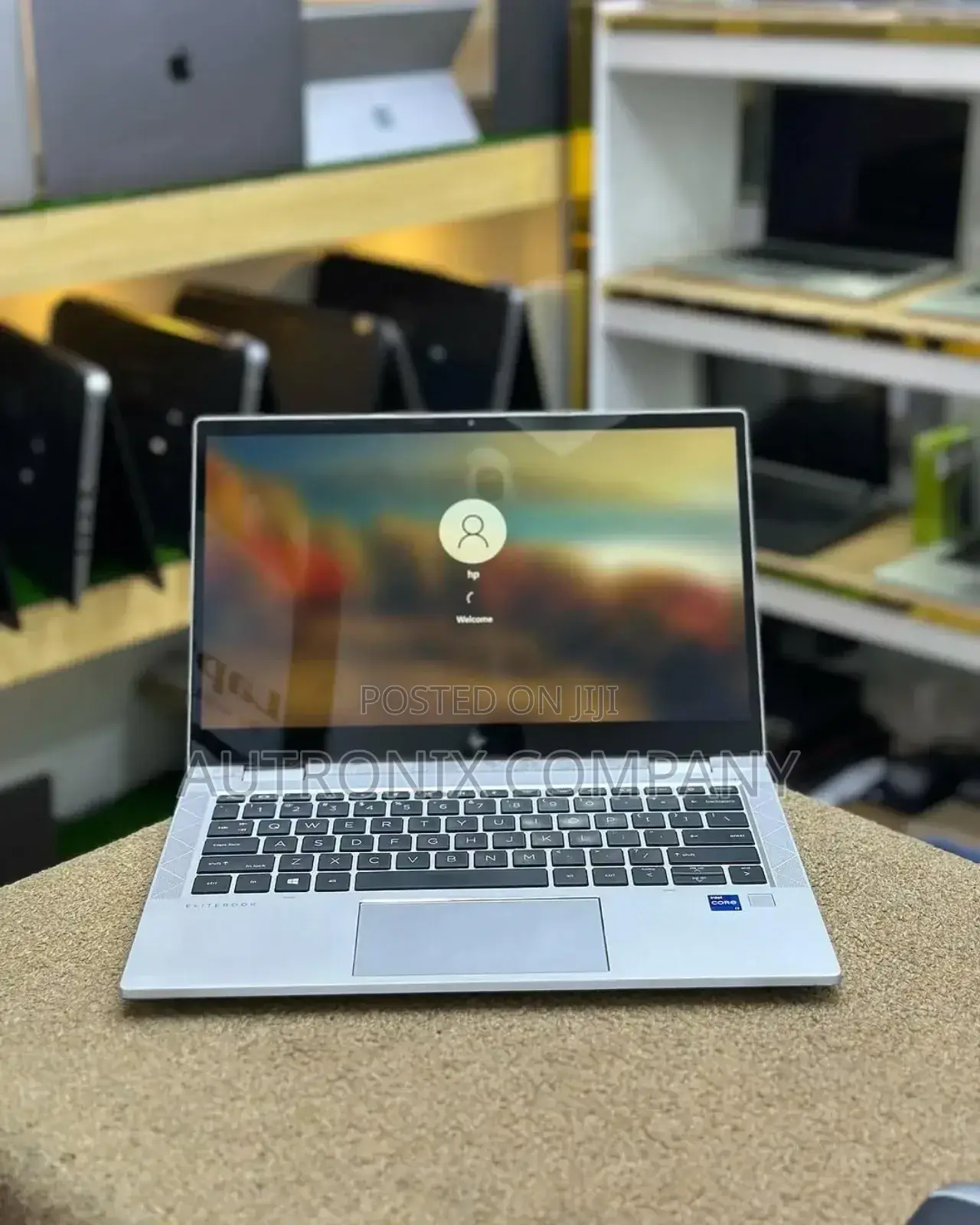 Laptop HP EliteBook X360 1030 G8 16GB Intel Core I3 SSD 512GB