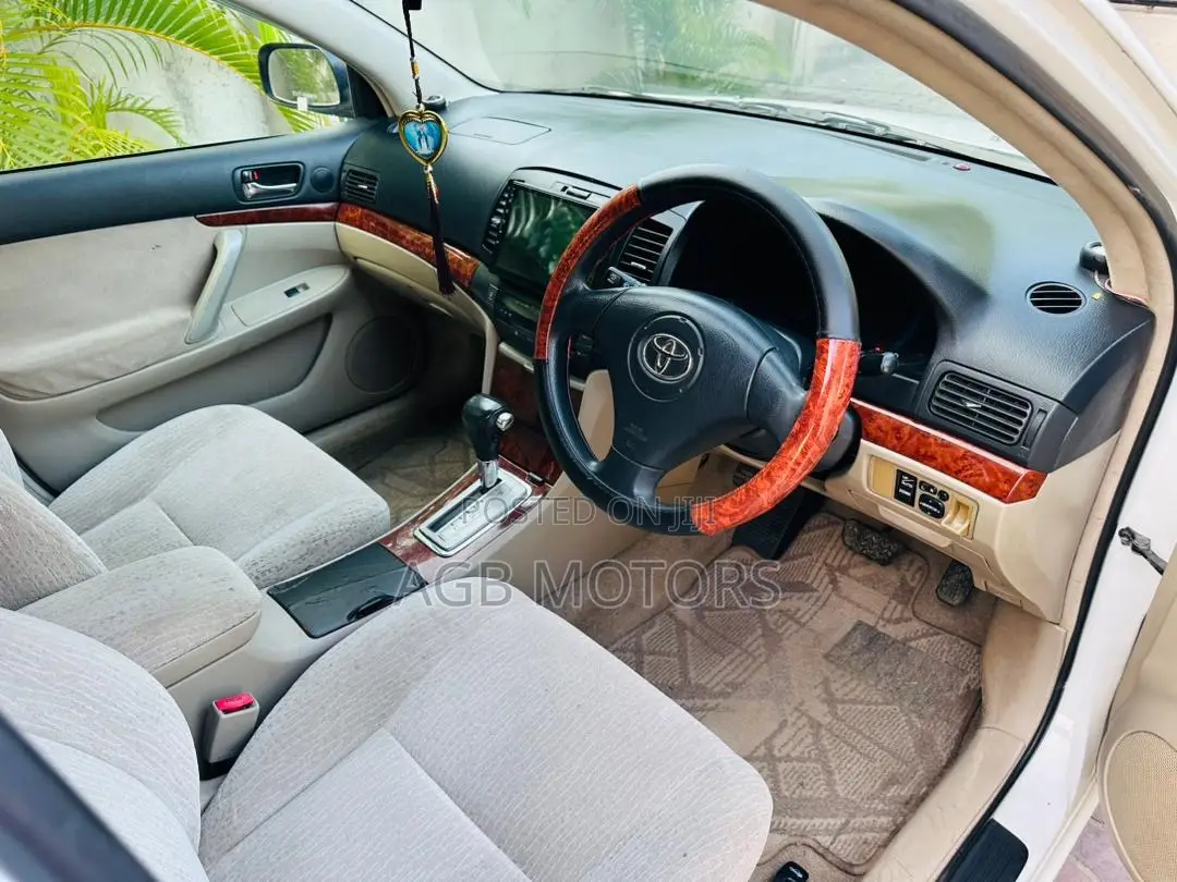 Toyota Premio 1.5 FWD 2004 White