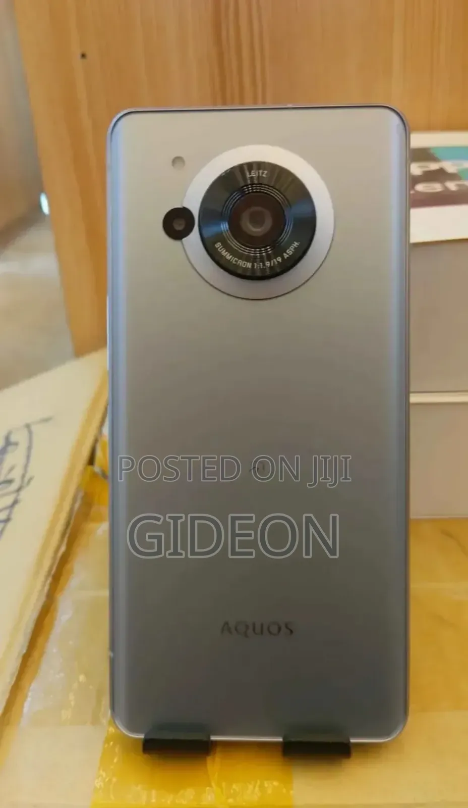 Sharp Aquos R7 256 GB Silver