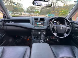 Toyota Crown 2008 White