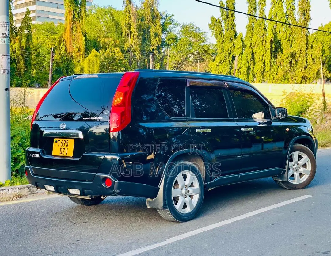 Nissan X-Trail 2.0 Petrol XE 2009 Black