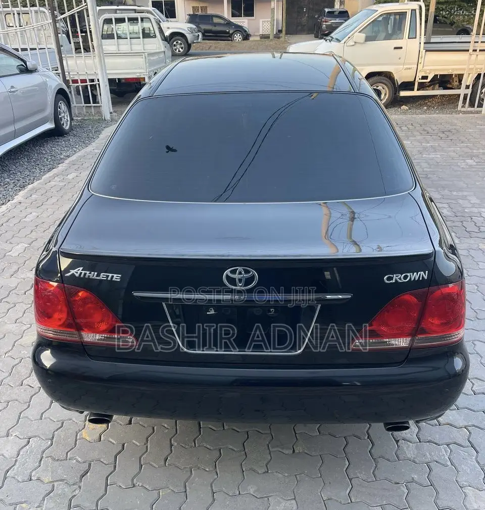 Toyota Crown 2007 Matt Black