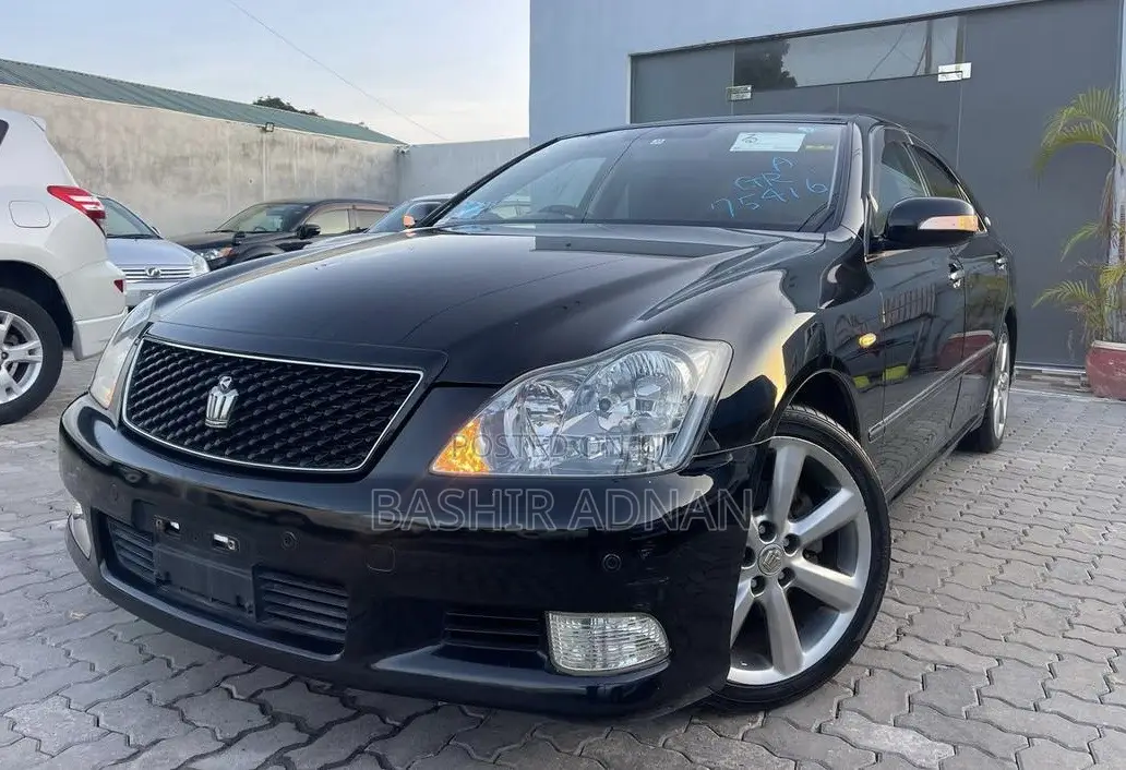 Toyota Crown 2007 Matt Black