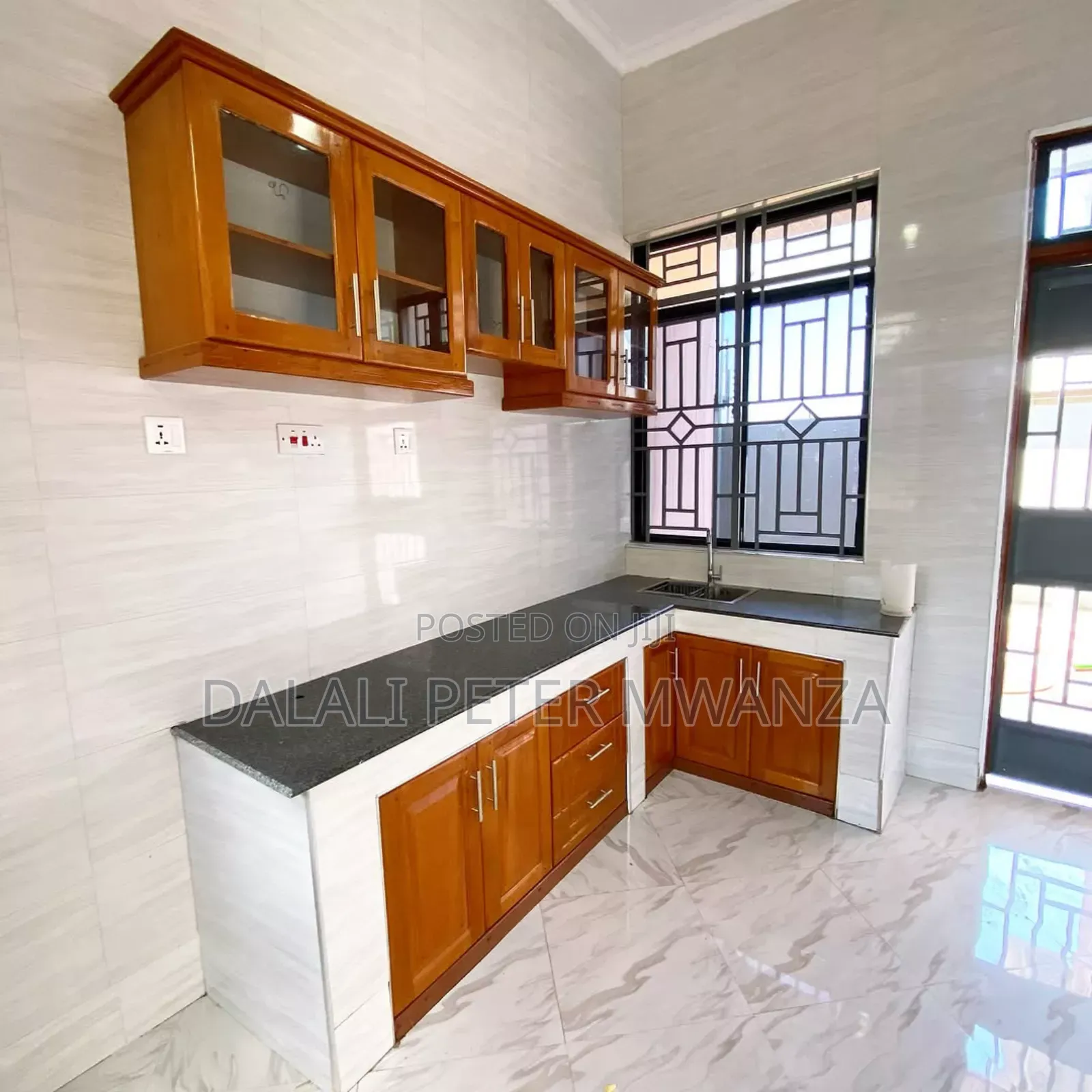 2bdrm House in Airport Road, Ilemela for rent