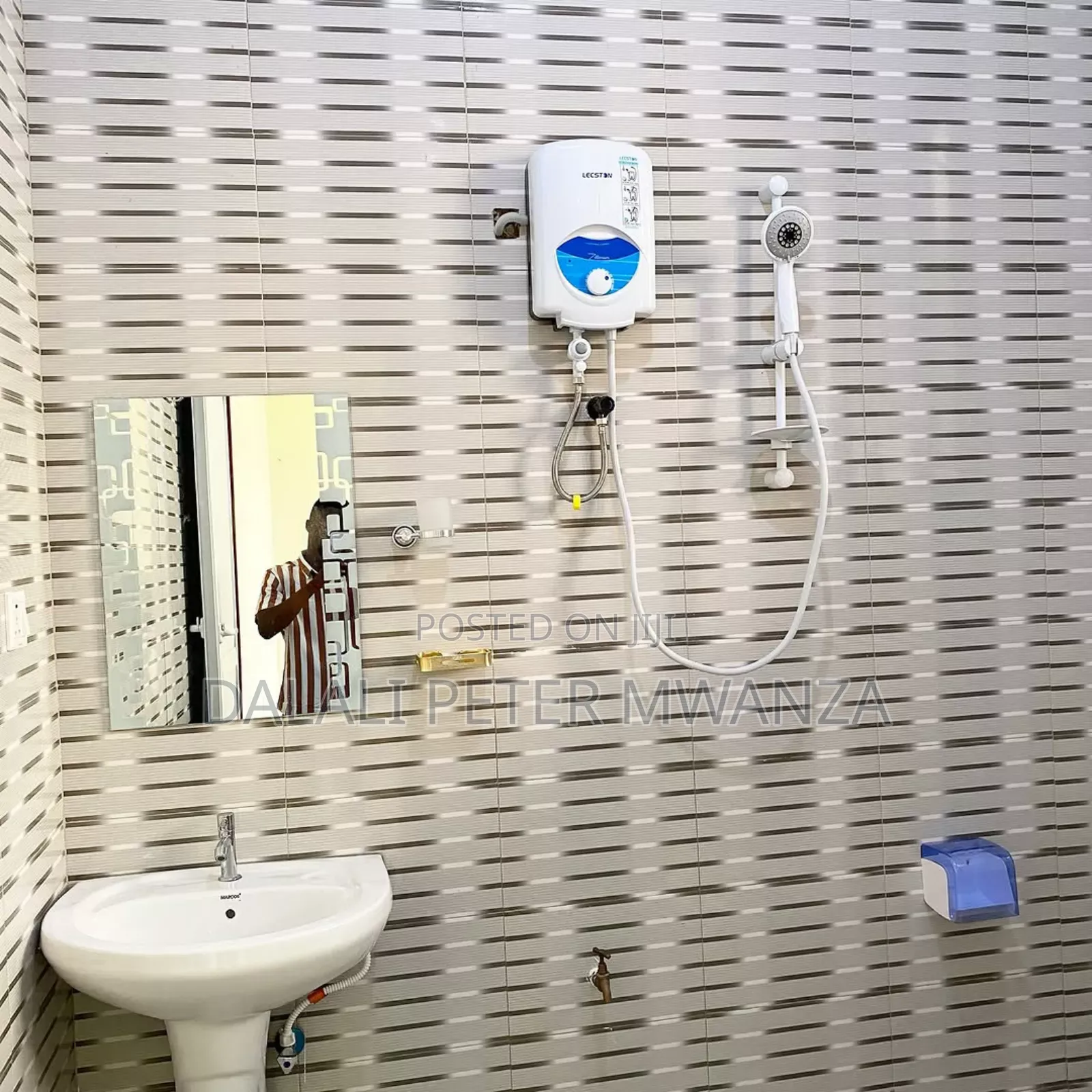 2bdrm House in Airport Road, Ilemela for rent