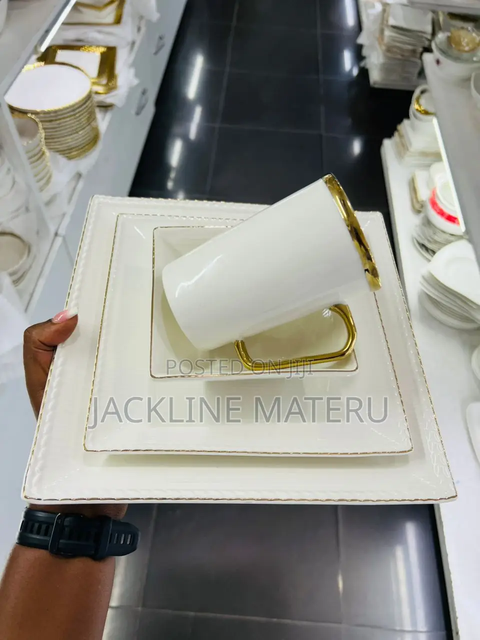 Golden White Dinner Set