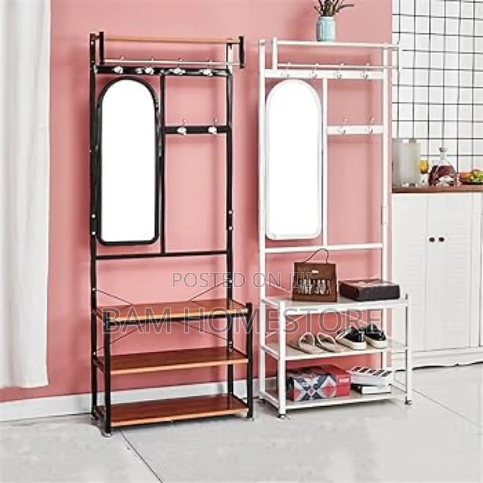 Classic Clothes Rack With Mirror