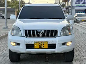 Toyota Land Cruiser 2006 White
