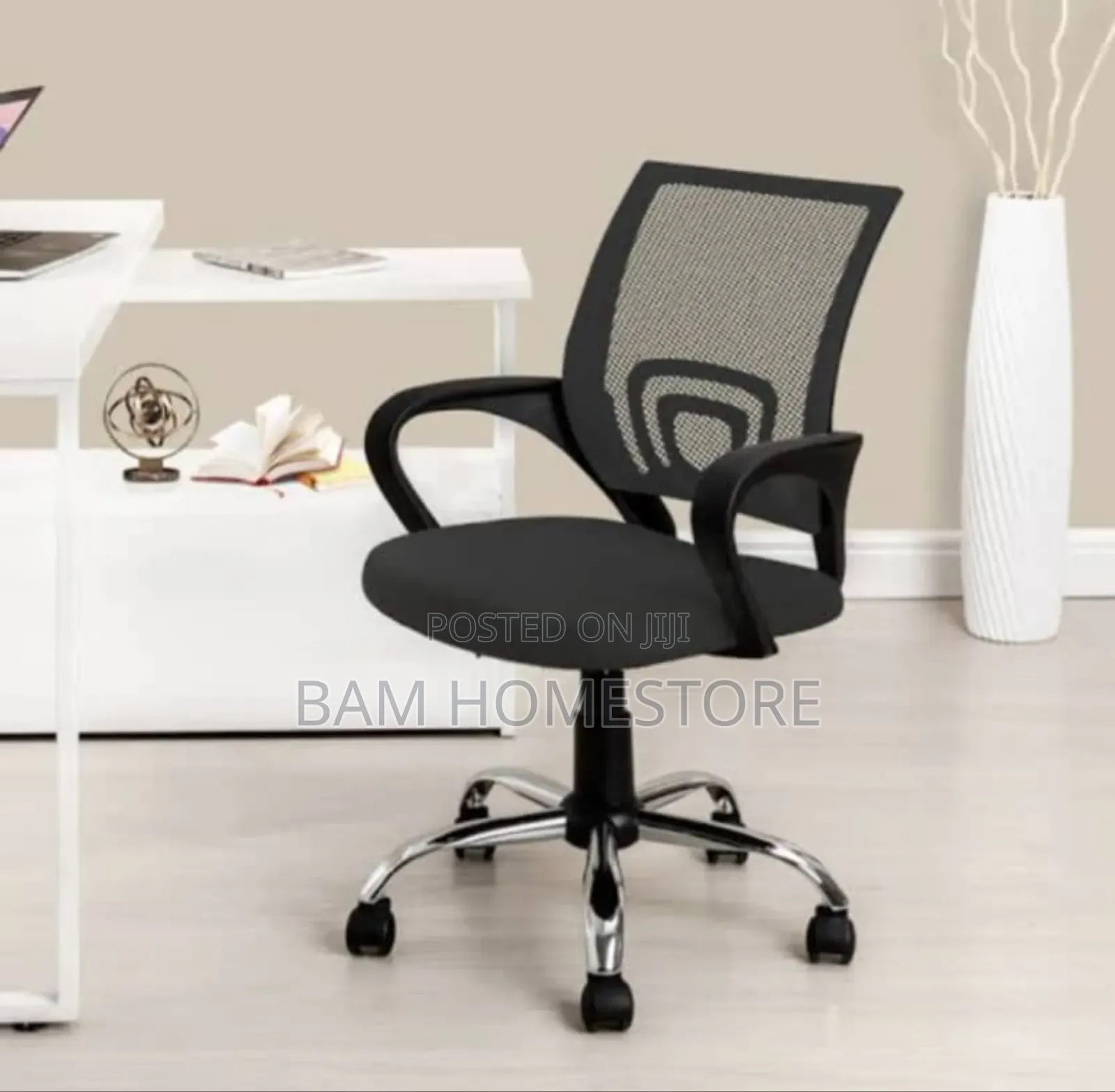 Classic Movable Chairs