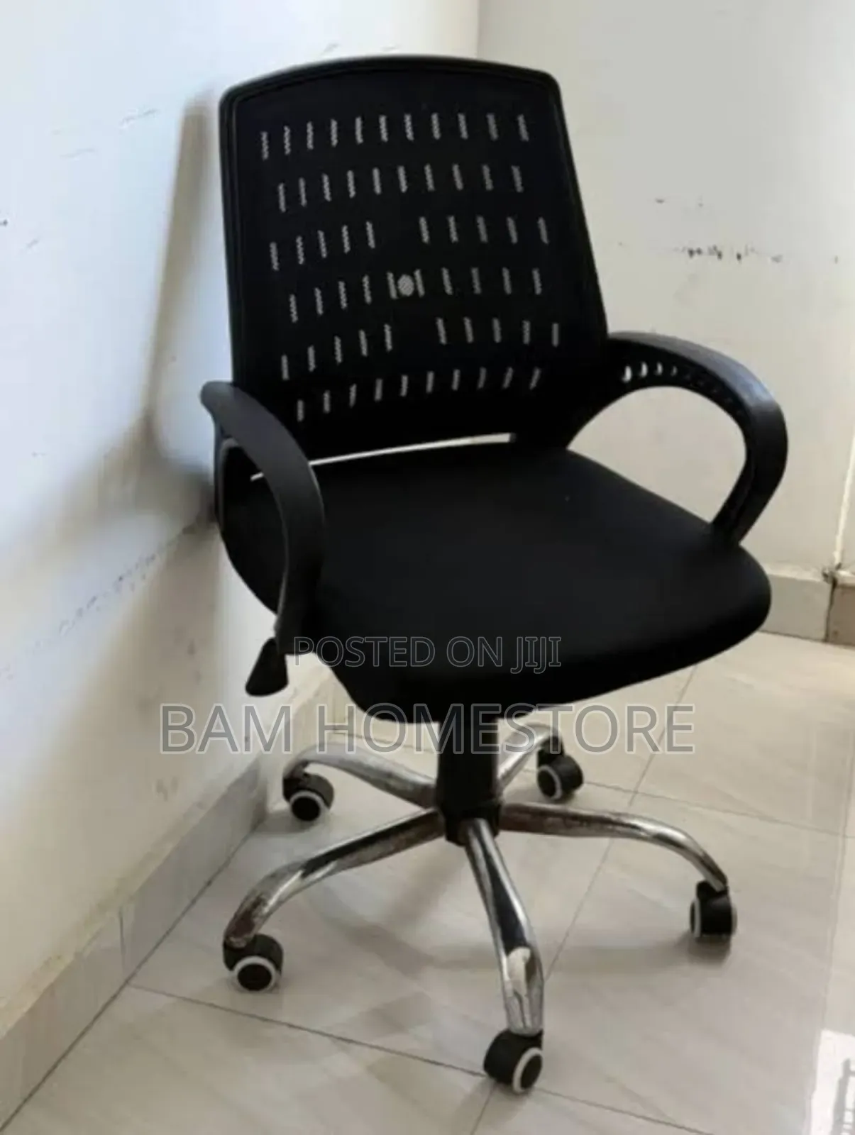 Classic Movable Chairs