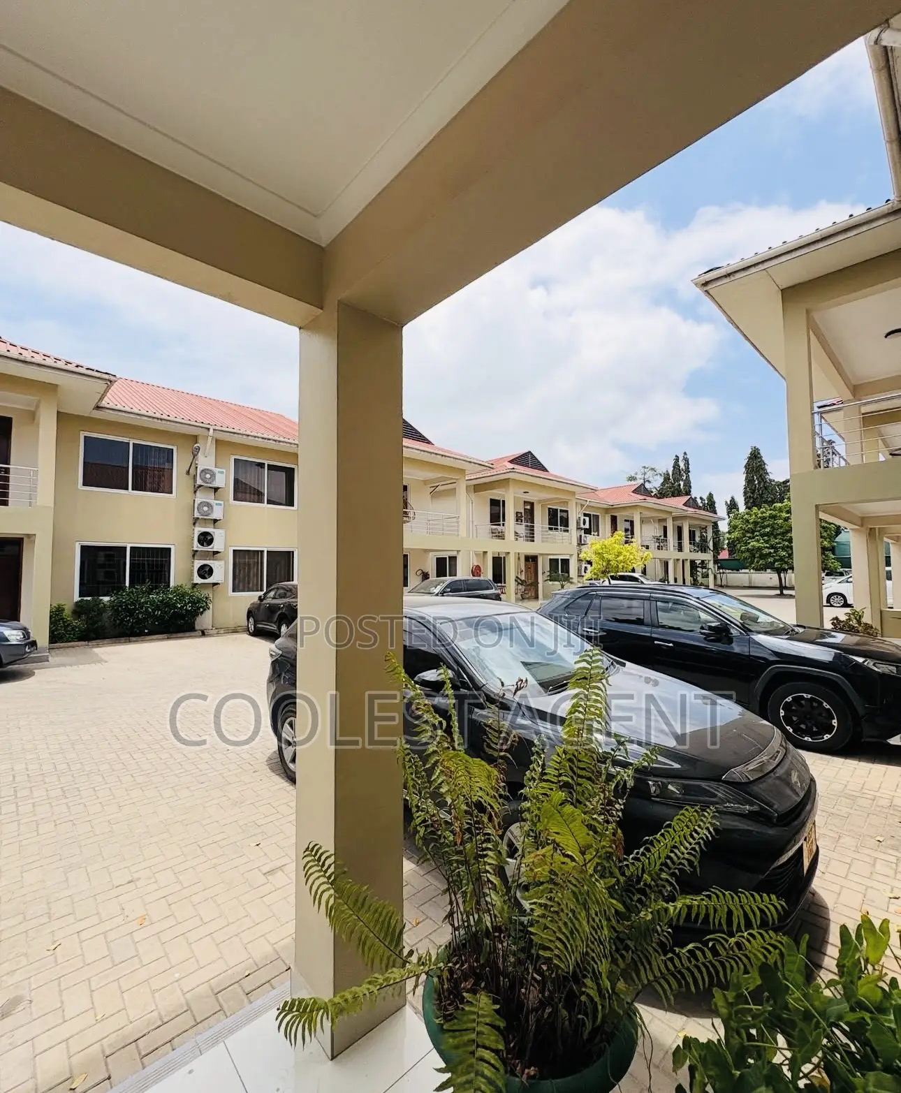 Furnished 4bdrm Villa in Oysterbay, Kinondoni for rent
