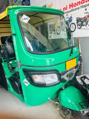 New TVS King Deluxe Plus iTouch Start 2025 Green