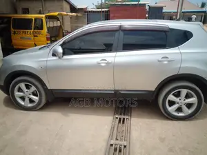 Nissan Dualis 2009 Silver