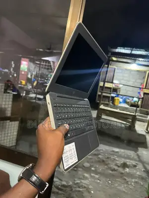Laptop HP Stream 11 4GB Intel SSD 128GB
