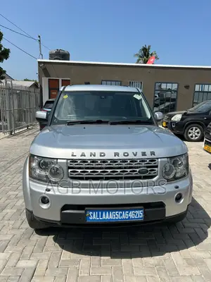 Land Rover Discovery 2014 Silver