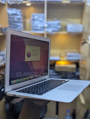 Photo - Laptop Apple MacBook Air 2017 8GB Intel Core I5 SSD 256GB