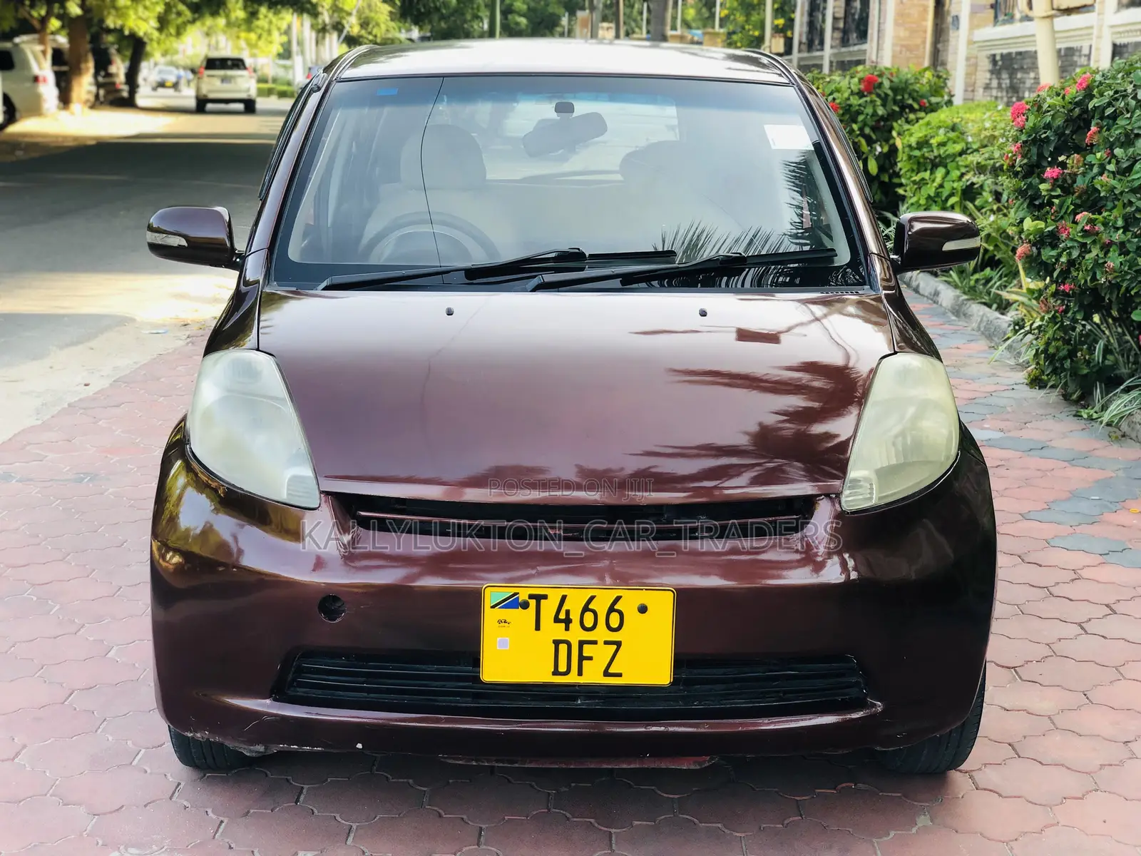 Toyota Passo 2005 Pink