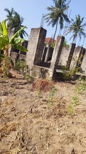 Plot Mbez Upande Wa Bahari