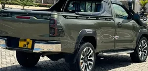Toyota Hilux 2017 Silver