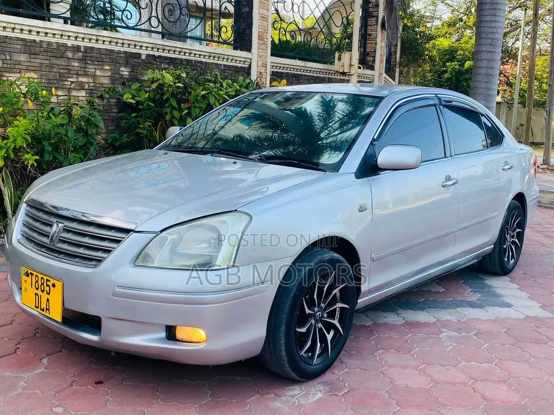 Toyota Premio 2002 Silver