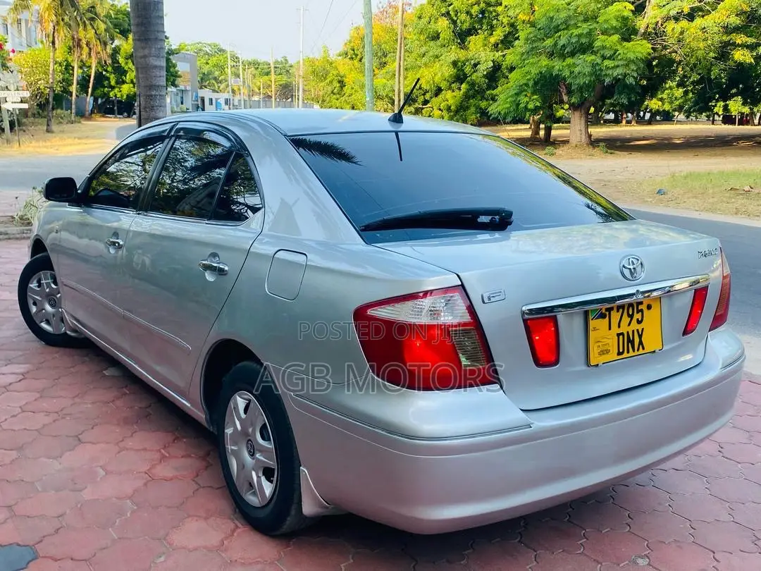 Toyota Premio 2002 Silver