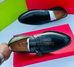 Clarks Coffee Black Za Ngozi