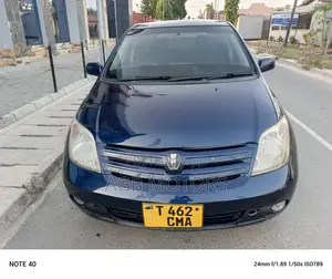 Toyota IST 2003 Blue