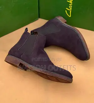 Clarks Zenye Shingo Ndefu Za Ngozi