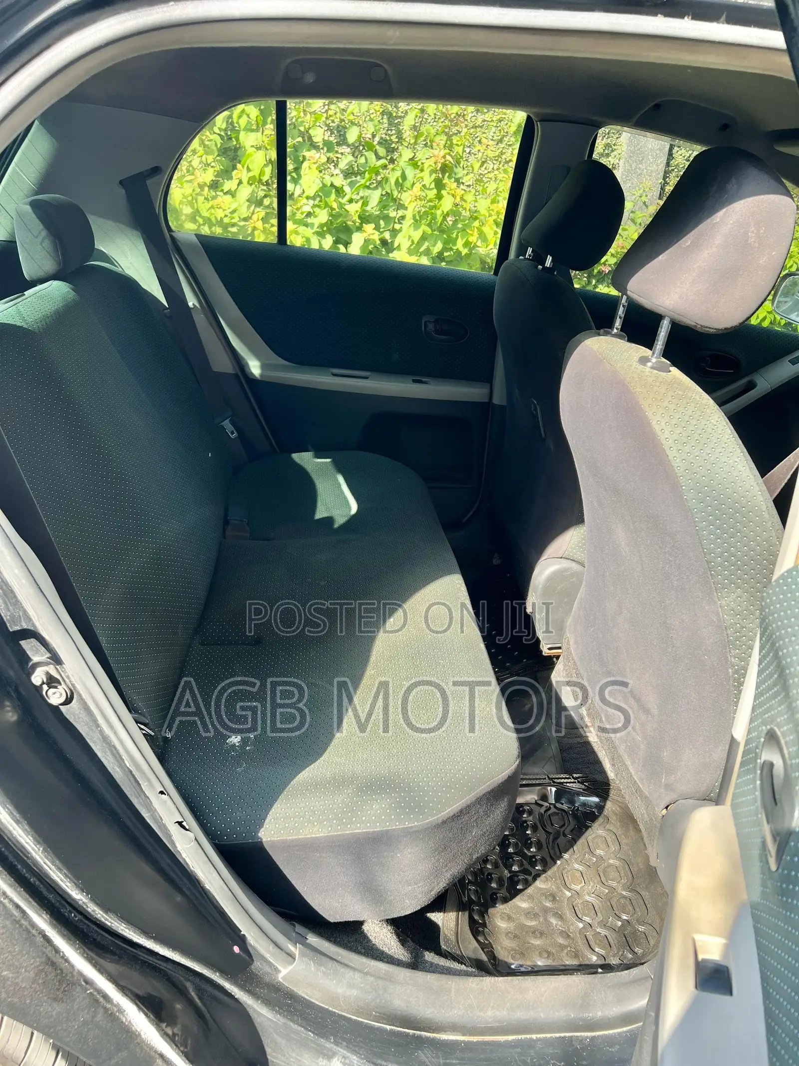Toyota Vitz 2005 Black