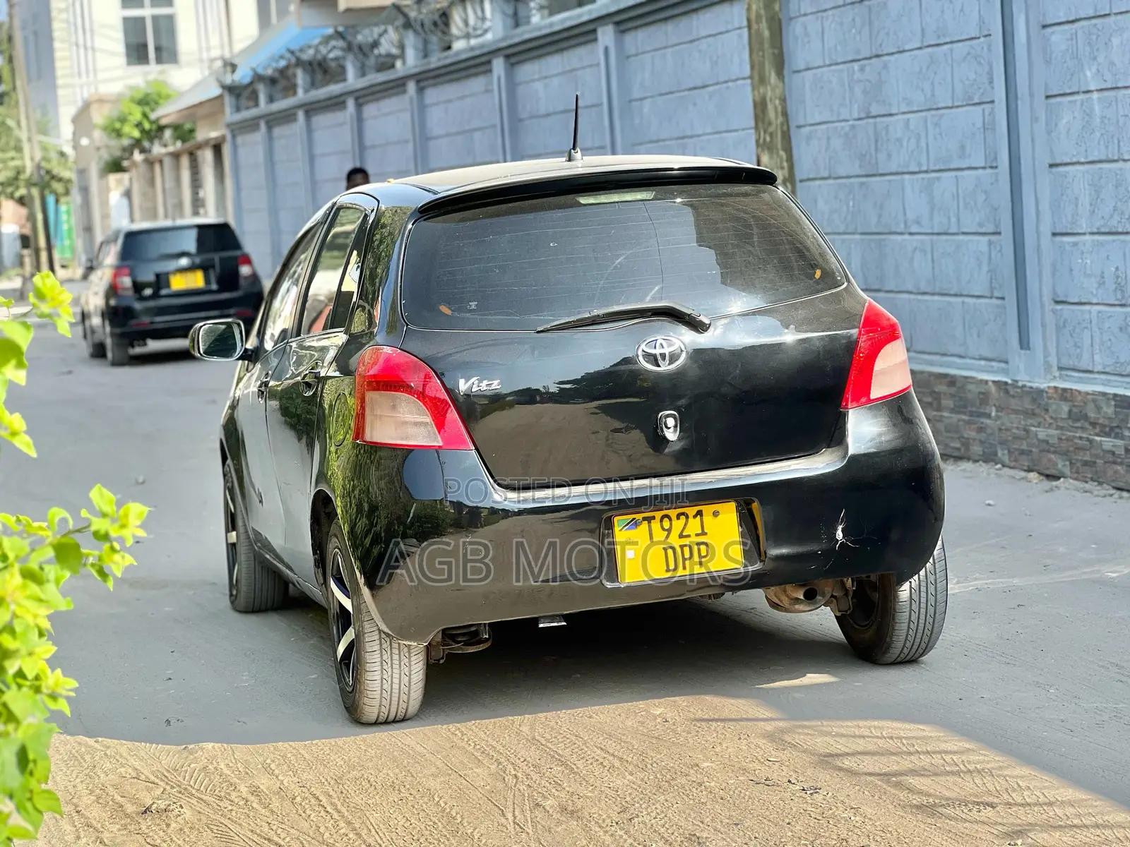 Toyota Vitz 2005 Black