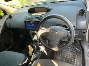 Toyota Vitz 2005 Black